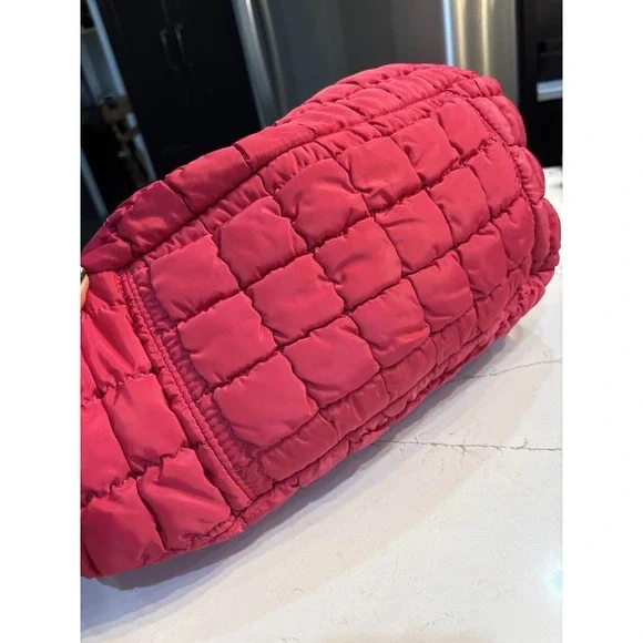 Alexis Bendel Pink Quilted Puffer Hobo Tote - Picture 4 of 8